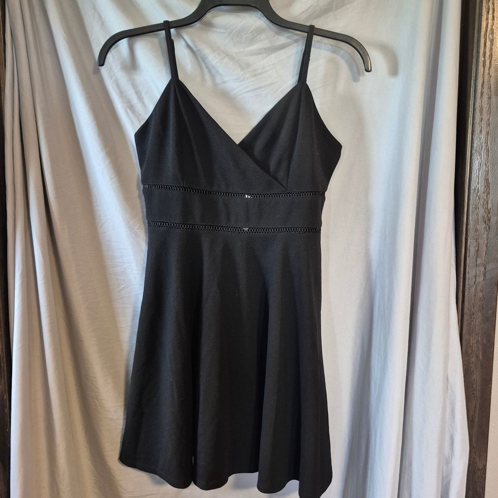 Trixxi Black Fit and Flare Mini Dress Crochet Waist Surplice V-Neck Womens XL